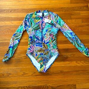 New La Blanca swimsuit / paddlesuit size large